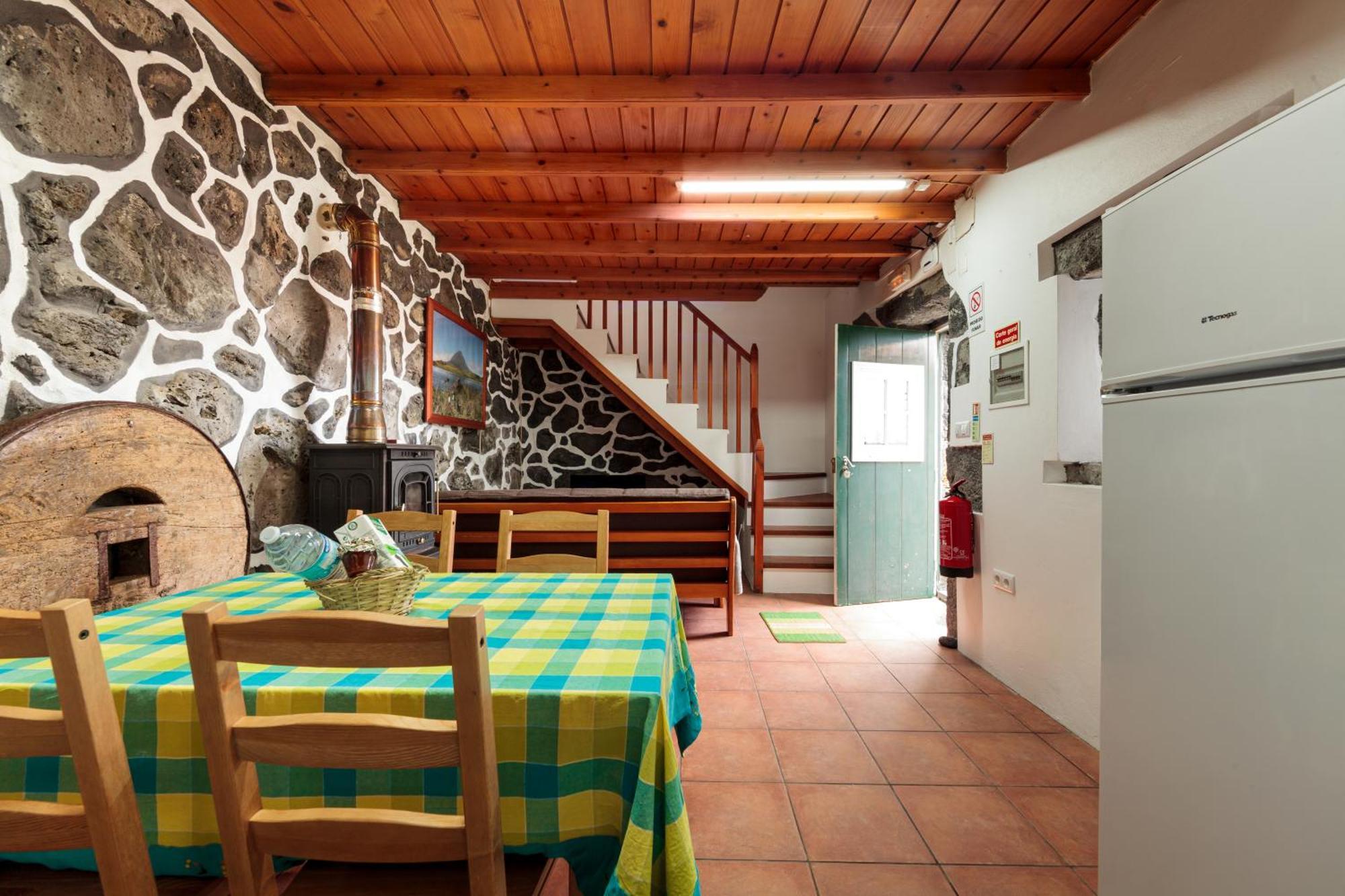 Housesinpico Casa de Campo Prainha (Sao Roque do Pico)